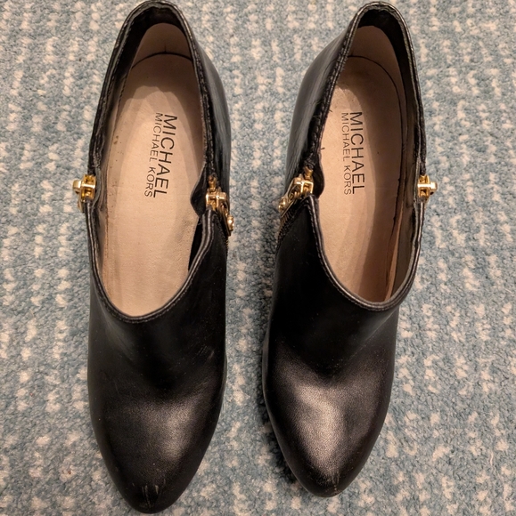 Michael Kors platform booties - Picture 4 of 6